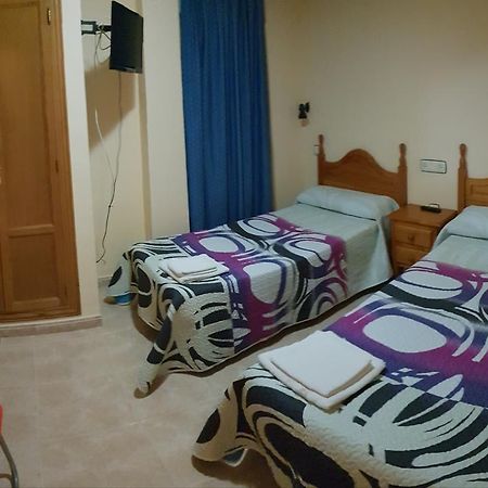 Hostal El Busto Teruel Ngoại thất bức ảnh